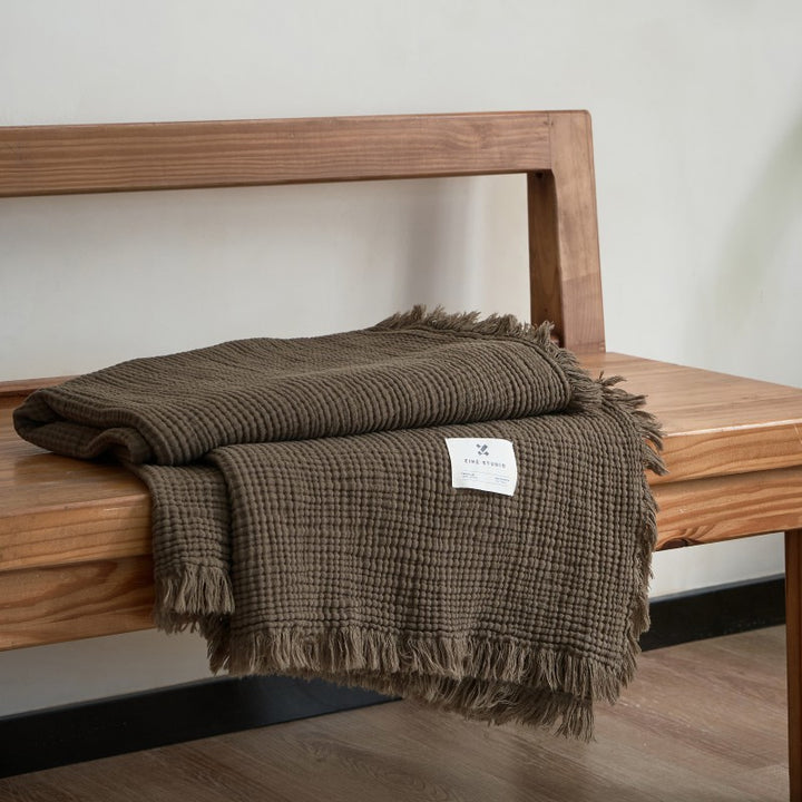 Women’s high-quality and luxurious waffle texture plaid blanket Bowlift