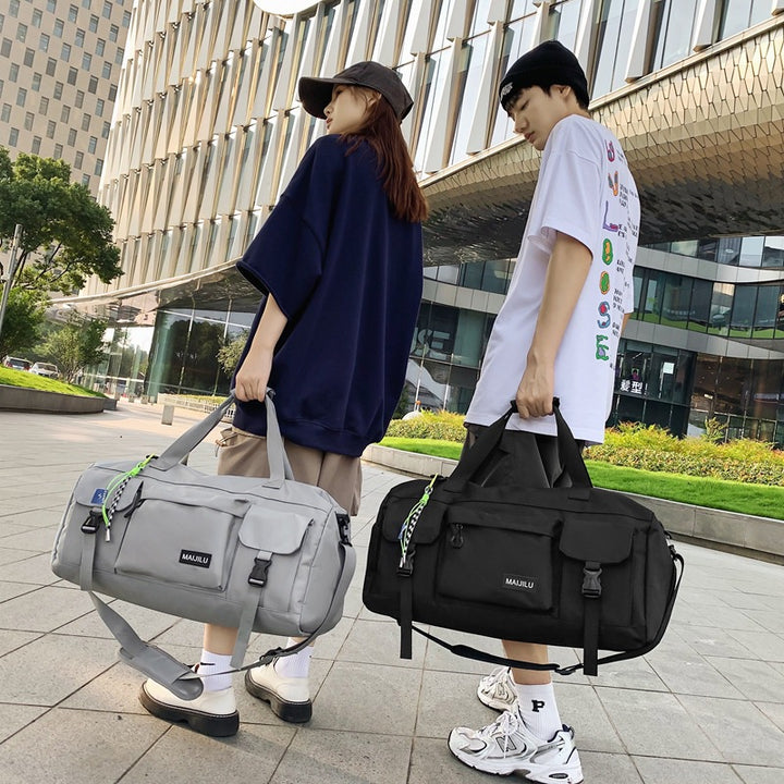 Versatile Multi-Pocket Sports Duffel Bag Bowlift