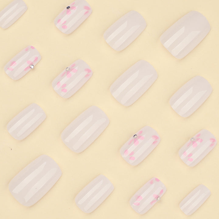 Artful Nail Art with Delicate Flower Patterns Bowlift