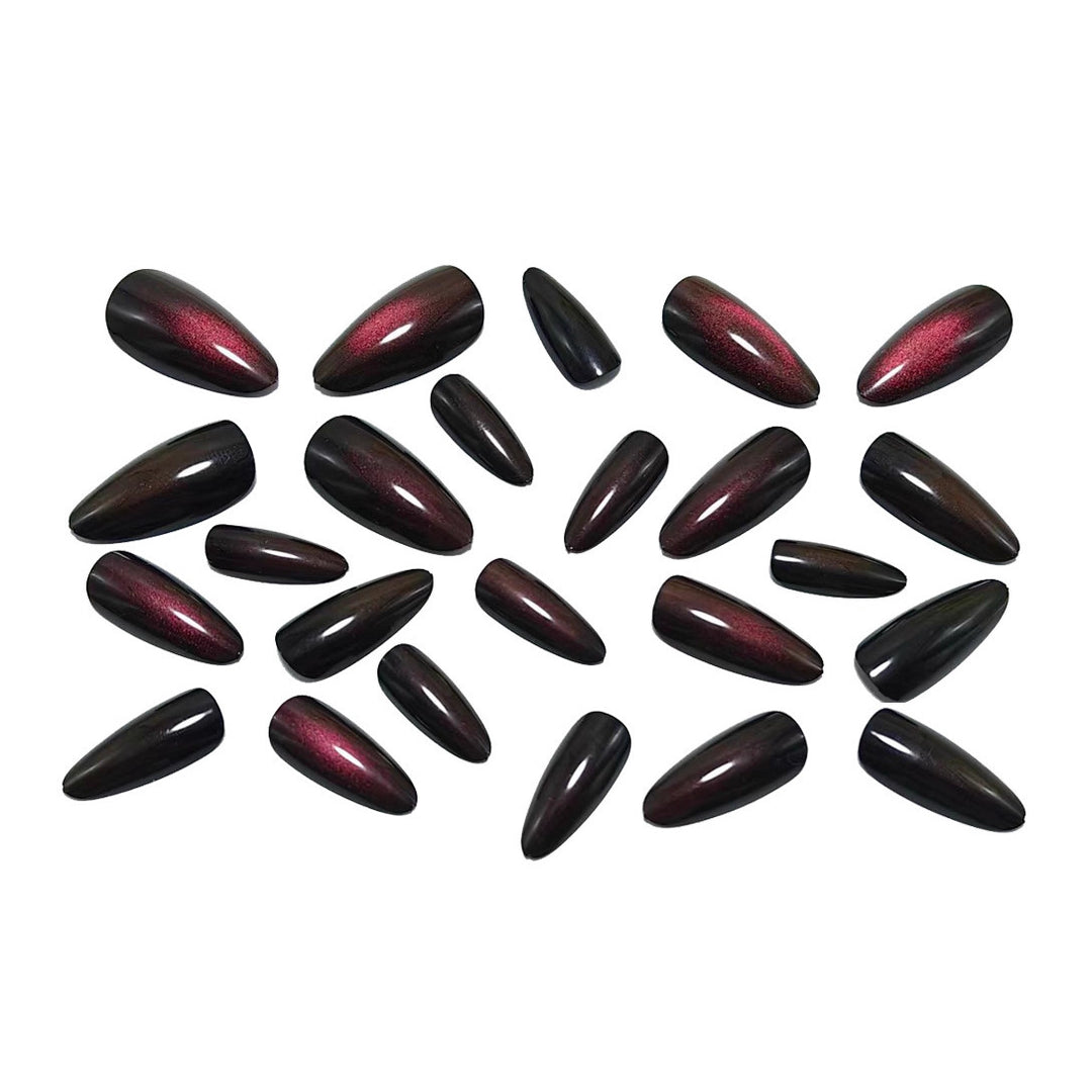 Glamorous artificial nails in elegant stiletto design Bowlift