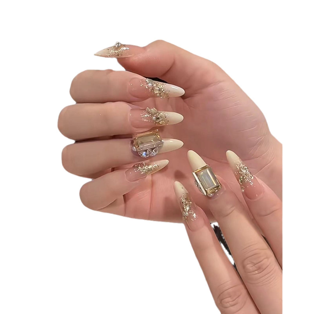 Glamorous Stiletto Press-On Nail Set with Metallic Accents Bowlift