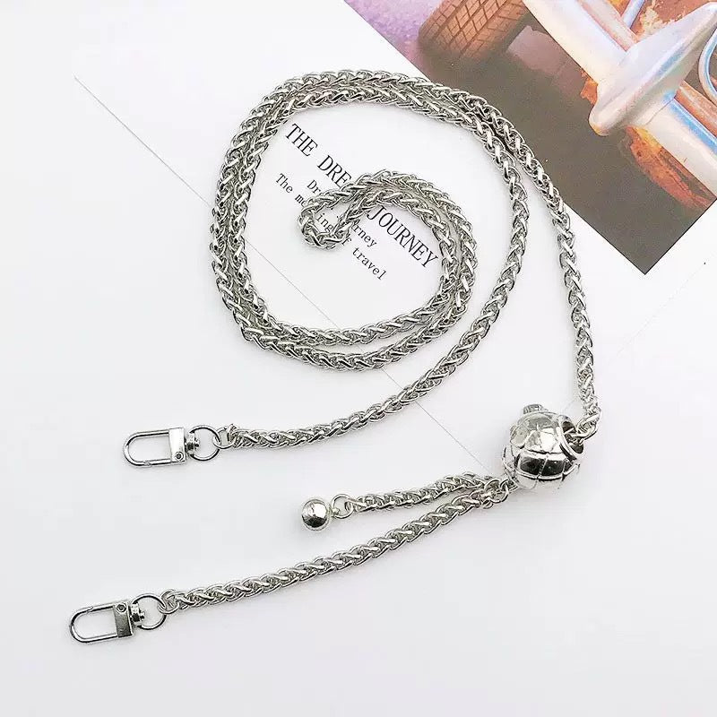 Stylish Chain Necklace Bowlift