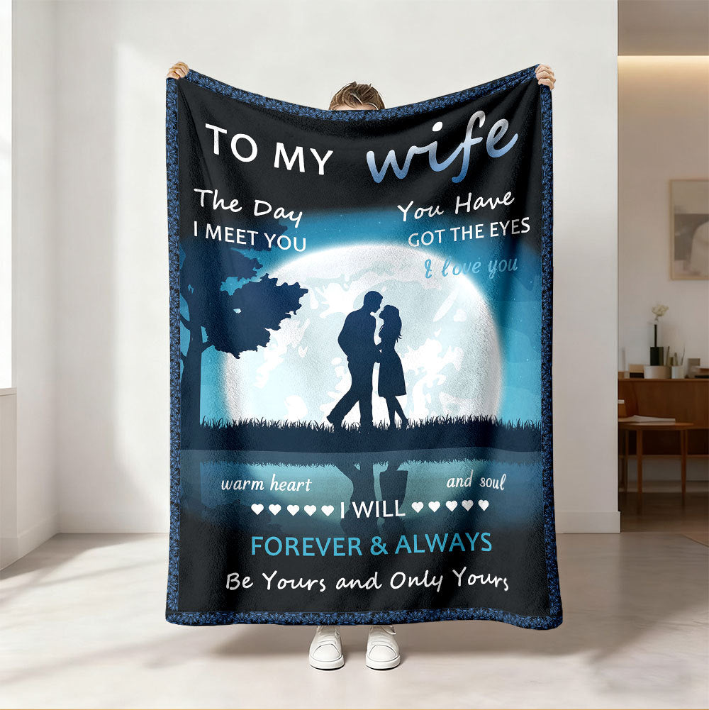 Cozy Fleece Throw Blanket