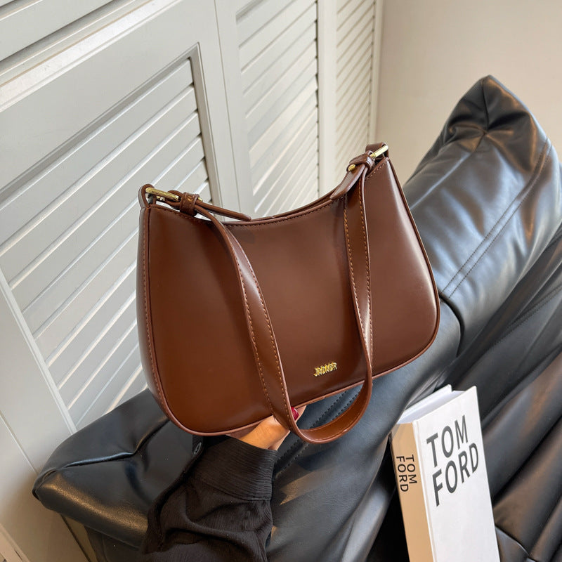 Sleek Minimalist Handbag Bowlift