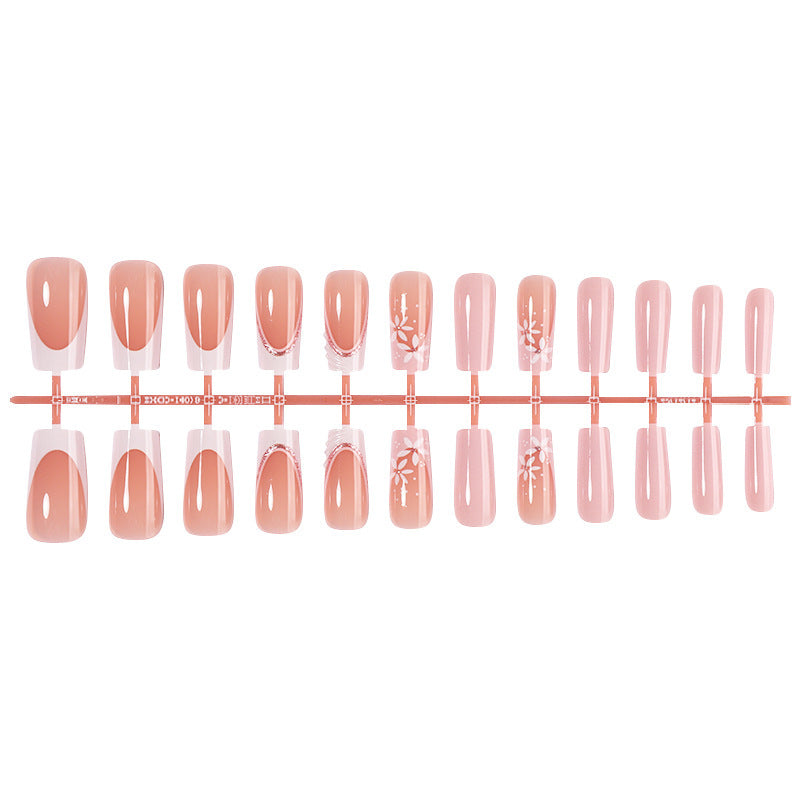 Nail art set with elegant floral designs Bowlift
