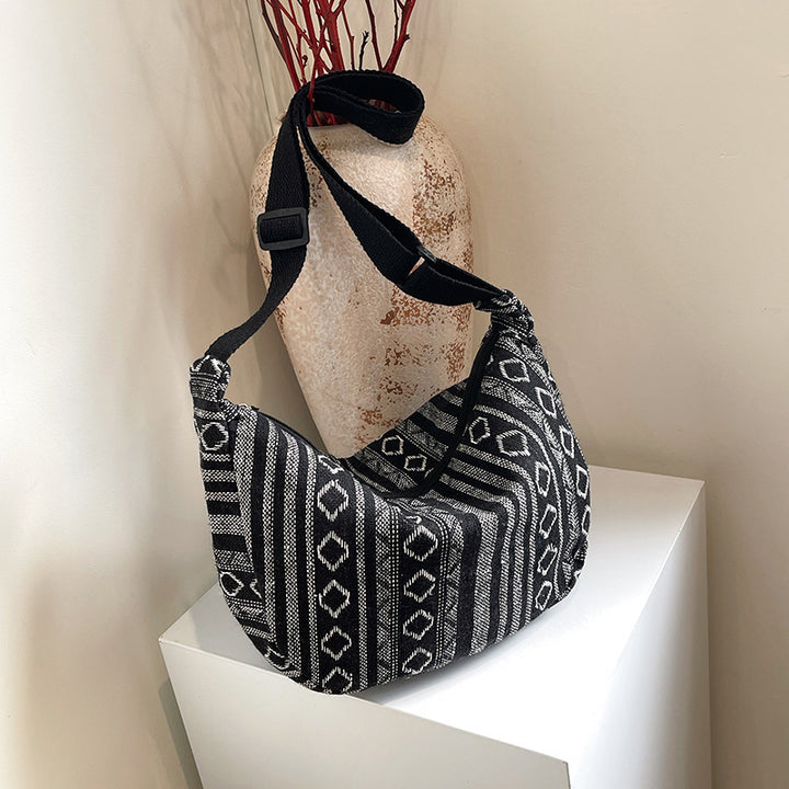 WoBohemian Ethnic Pattern Hobo Bag Bowlift