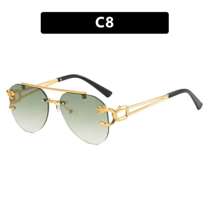 Women's unusual round sunglasses with decorative details Bowlift