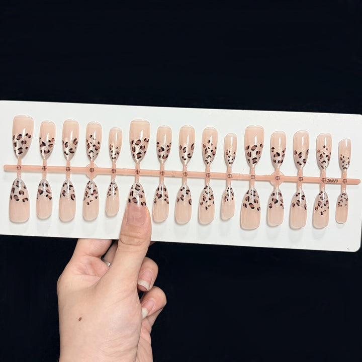 Artistic Leopard-Patterned Press-On Nails Bowlift