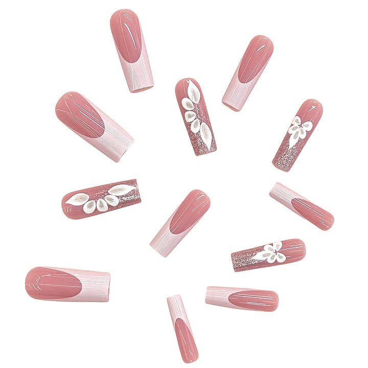 Elegant Floral Design Press-On Nails Bowlift
