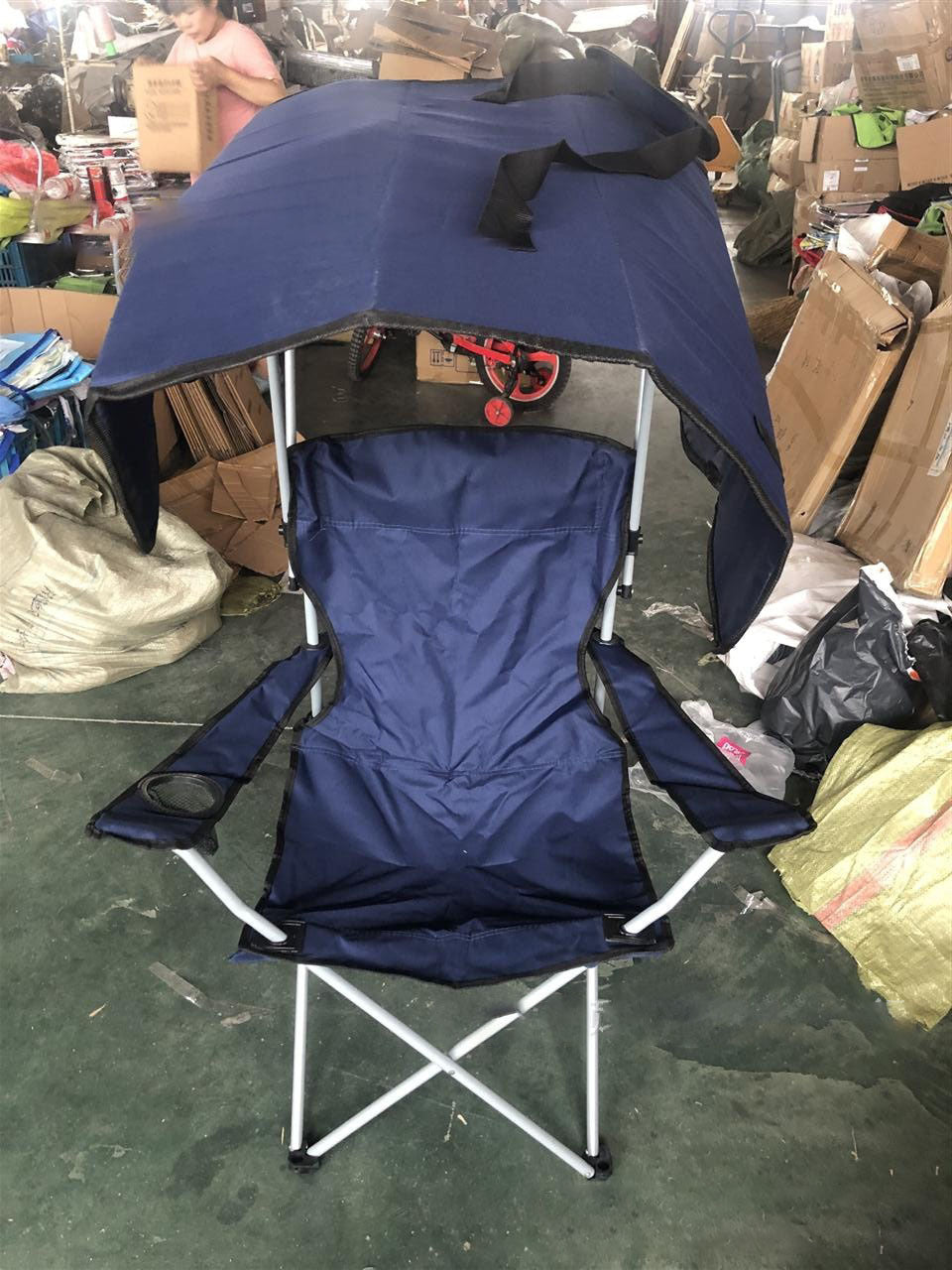 Women's folding chair with sun protection Bowlift