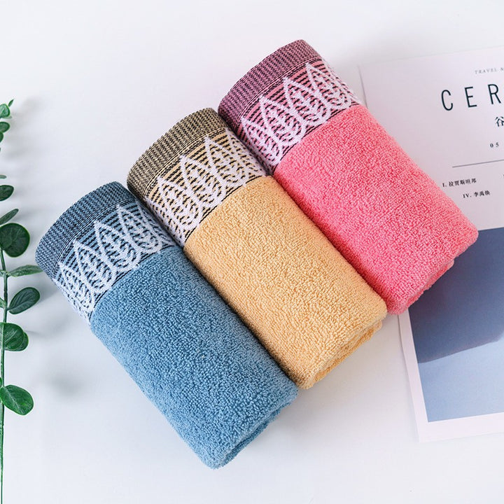 Women Cotton Bath Towel with Fine Border Bowlift