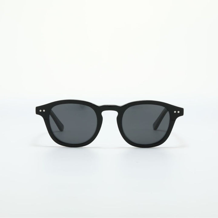Women’s fashionable sunglasses in contemporary tortoiseshell design Bowlift