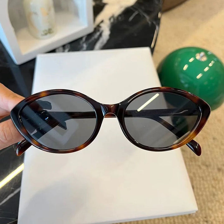 Women's Cat-Eye Sunglasses with stylish design and protective UV filter Bowlift
