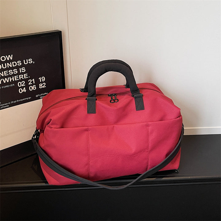 Multifunctional Sports Travel Bag with Ergonomic Carrying Handle Bowlift