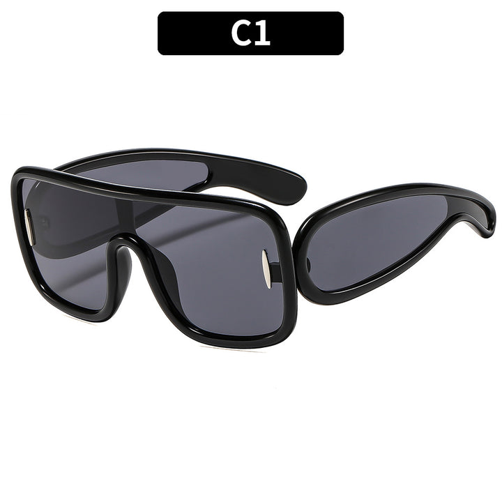 Oversized Cat-Eye