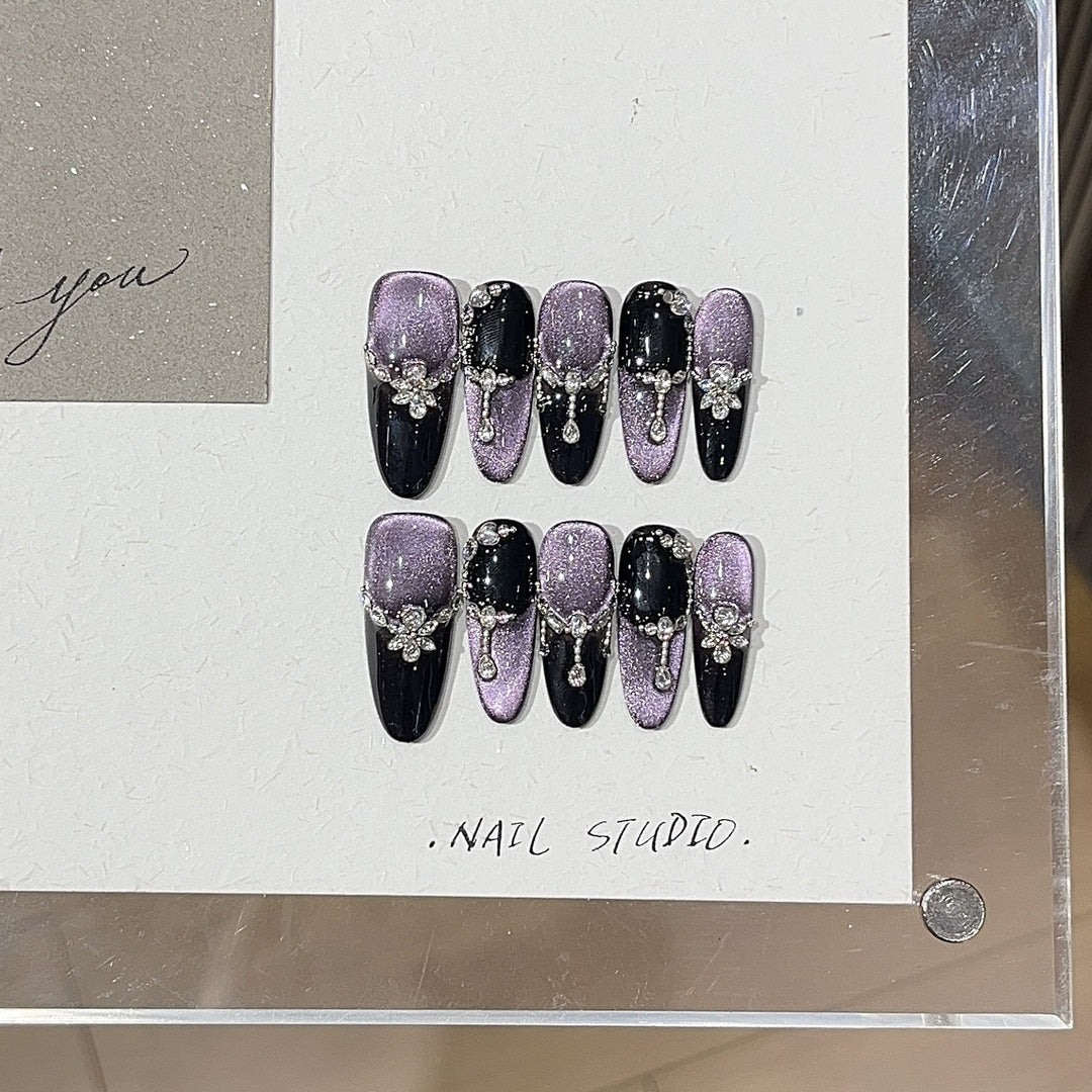 Glamorous Decorative Nail Art Bowlift