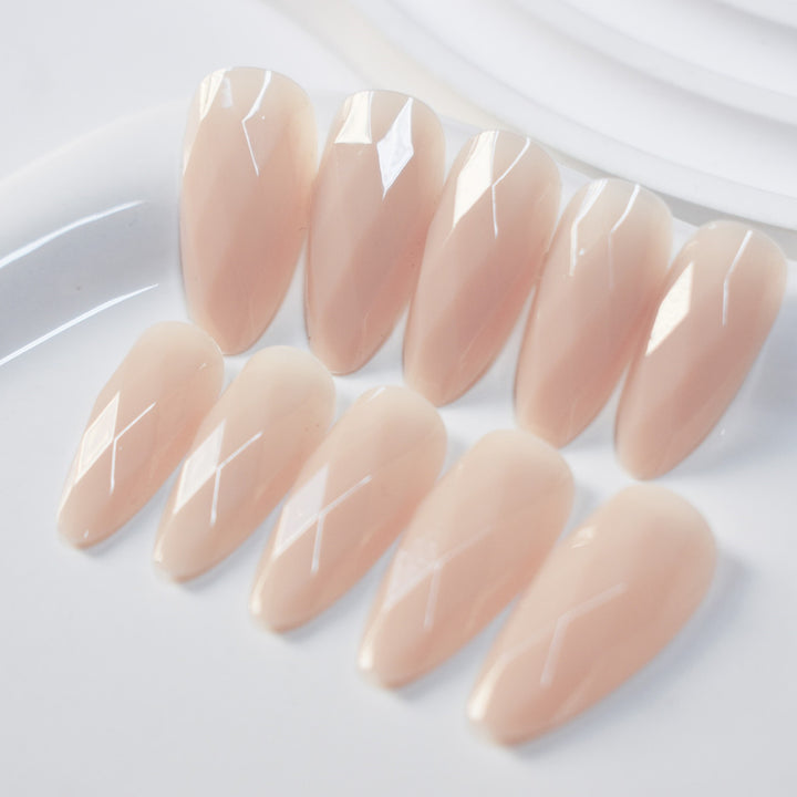 Diamond-Shaped Glossy Nail Extensions Bowlift