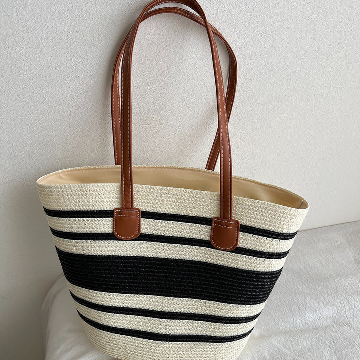 Fashionable Tote Bag Made of Braided Material Bowlift