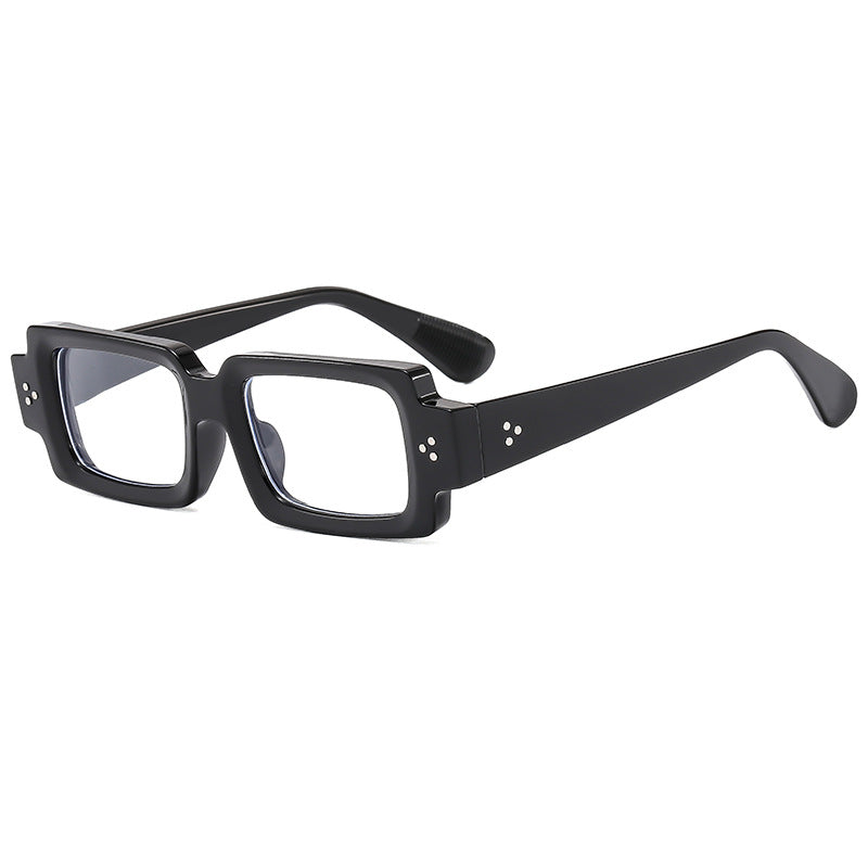 Women Fashionable oversized sunglasses with futuristic design Bowlift