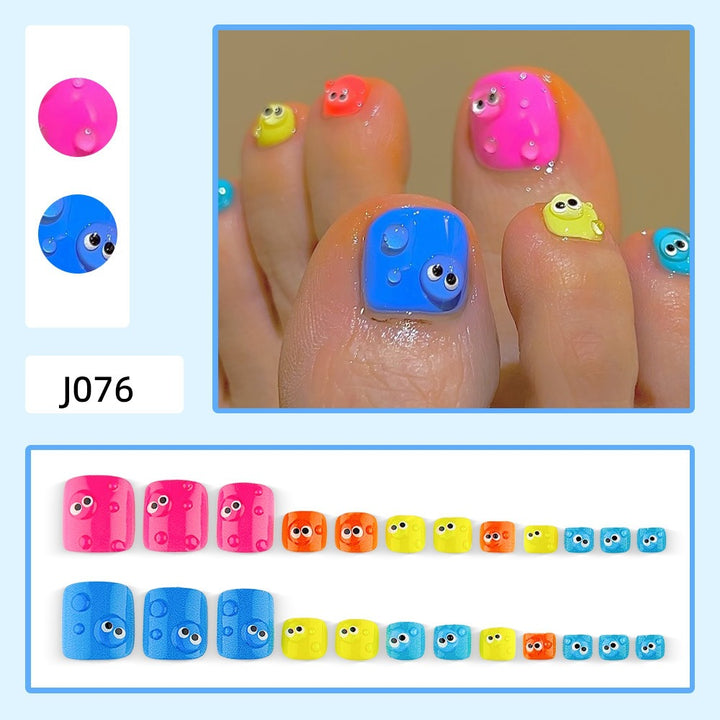 Nail Art Set with Playful Eye Designs Bowlift