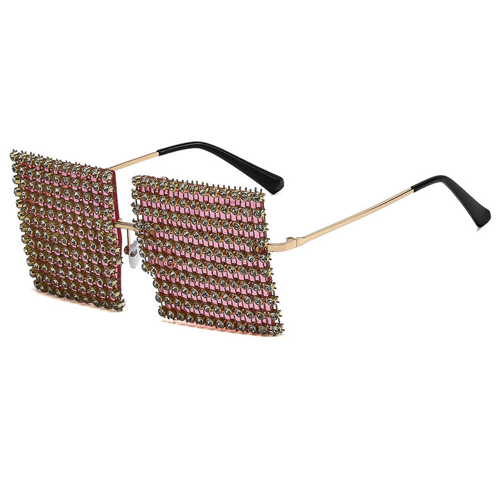 Women's sunglasses with sparkling crystal frame and eye-catching structured design Bowlift