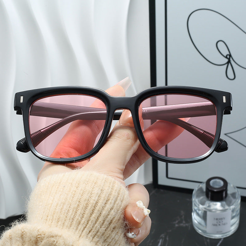 Women Fashionable Square Sunglasses with Transparent Frame Bowlift