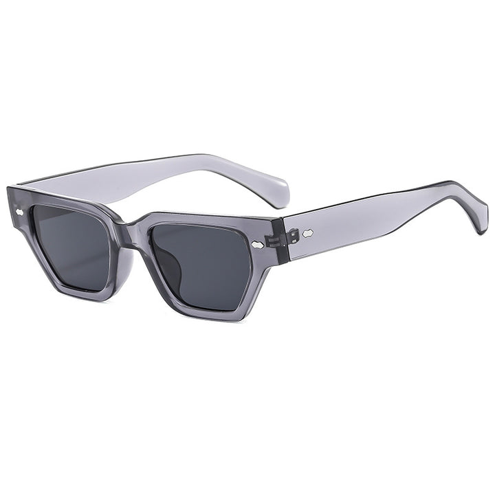 Women’s sunglasses in modern, geometric design with glare-free lenses Bowlift