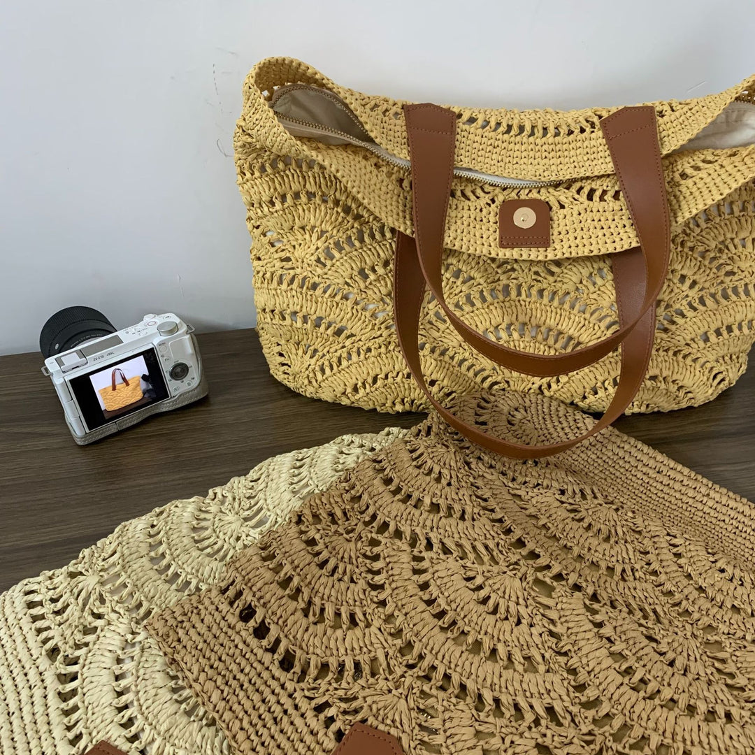 Handbag made of high-quality woven natural material with elegant leather handles Bowlift