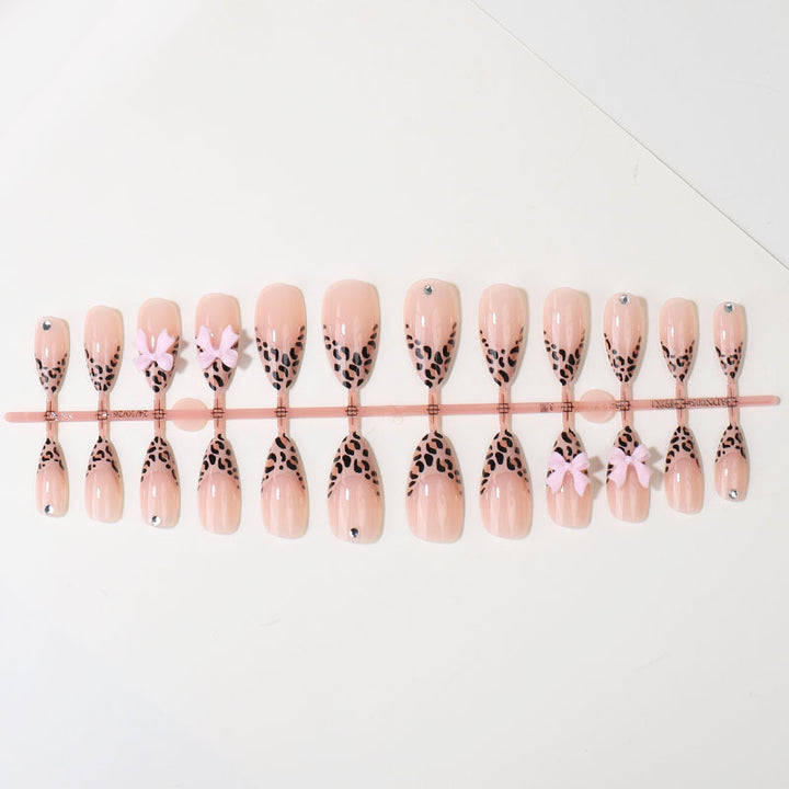 Stylish Animal Print Press-On Nail Tips Bowlift