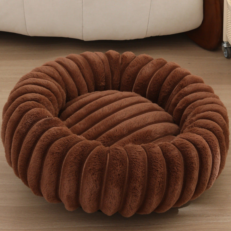 Women Round Cuddle Bed with High Edges Bowlift