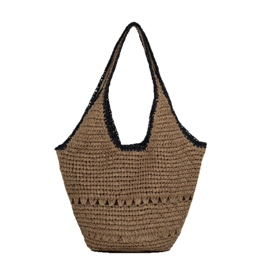 Handcrafted straw bag with sophisticated design Bowlift