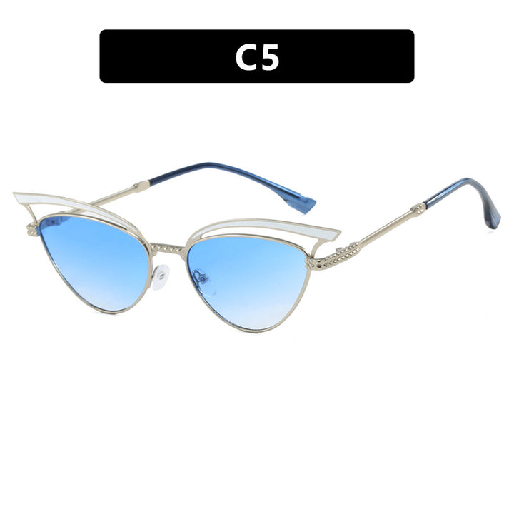 Women's Cat-Eye Glasses with Filigree Design Element Bowlift