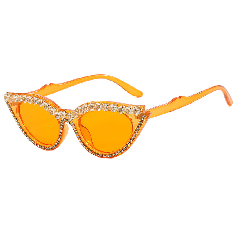 Women's Cat-Eye Sunglasses with Sparkling Rhinestones Bowlift
