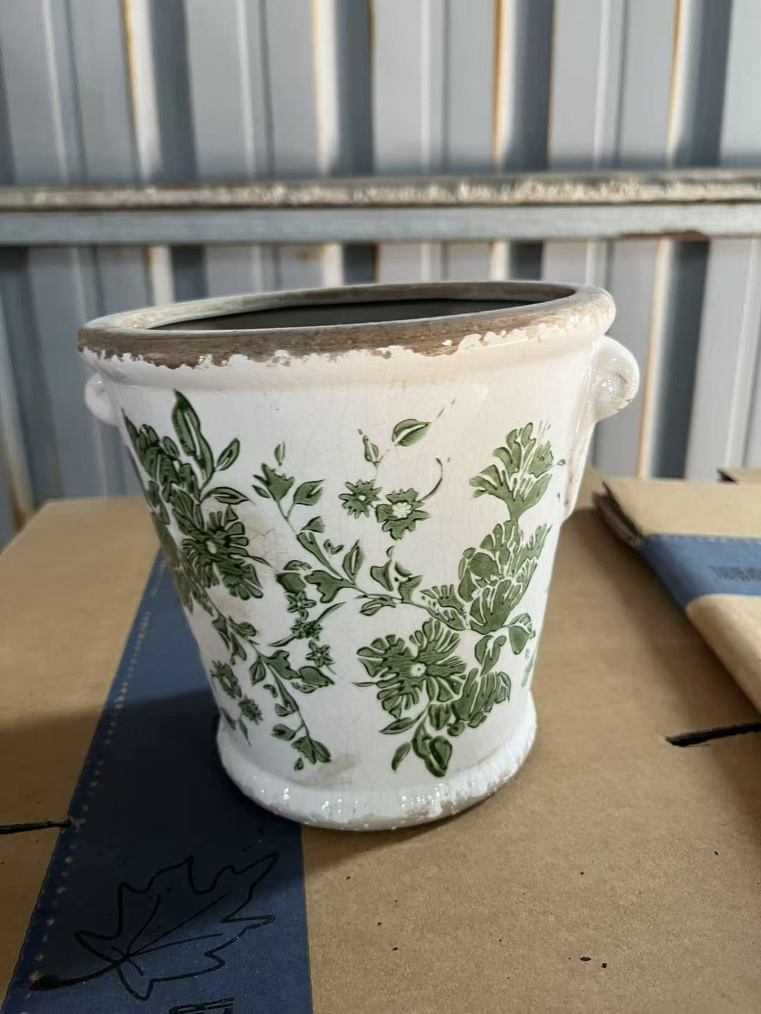 Decorative flower pot with floral embellishments Bowlift