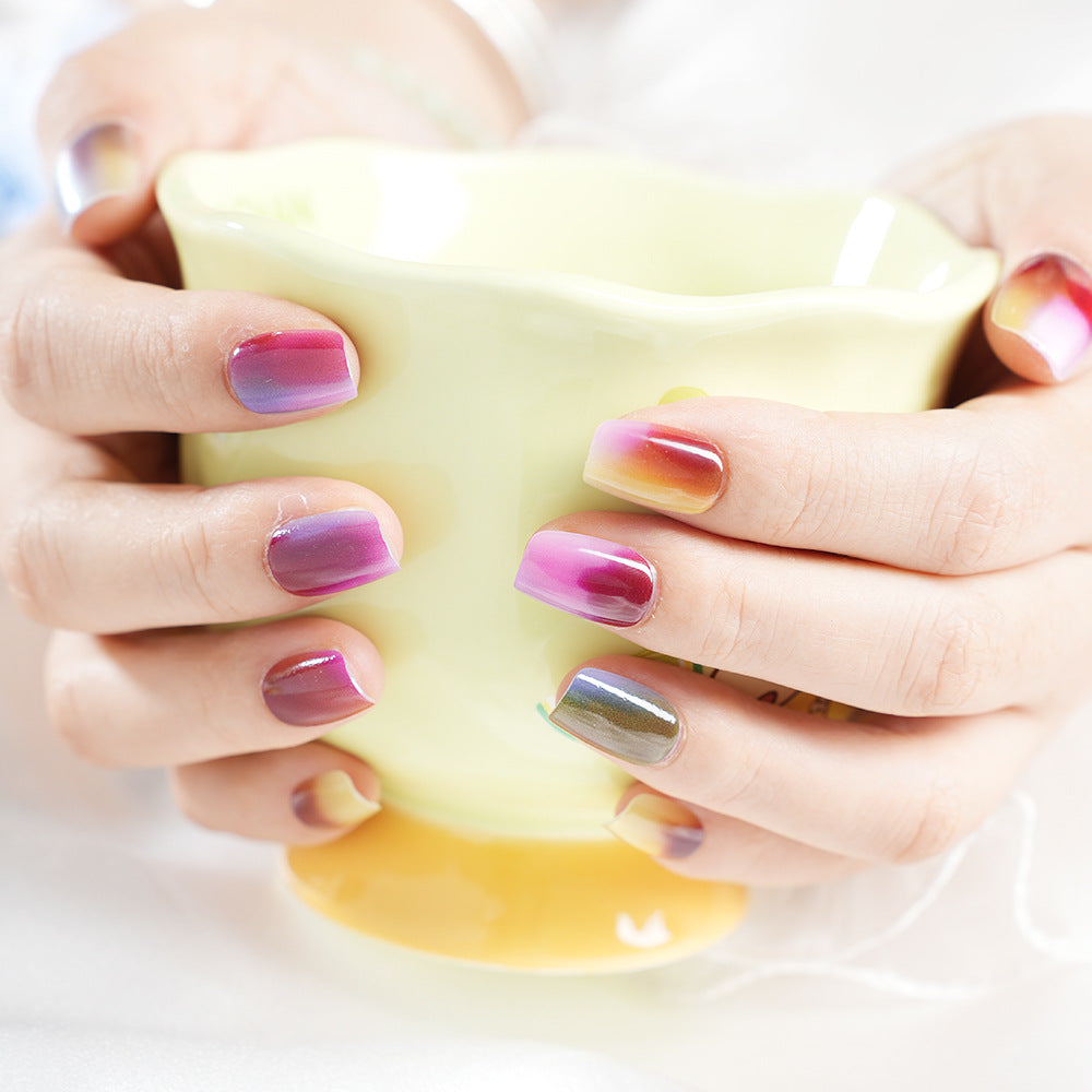 Ombre Gradient Press-On Nail Set Bowlift