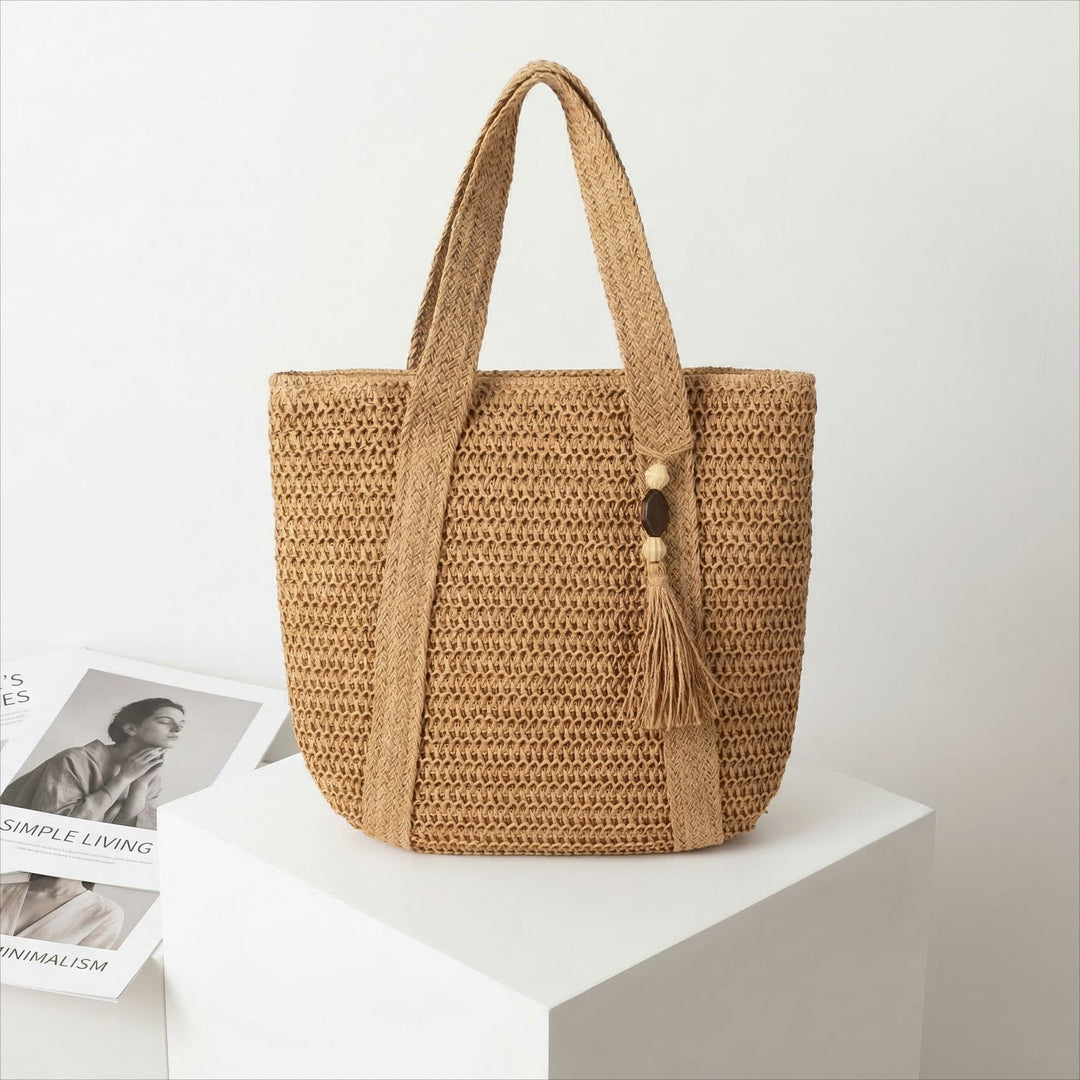 Elegant Shoulder Bag Made of Woven Straw Bowlift