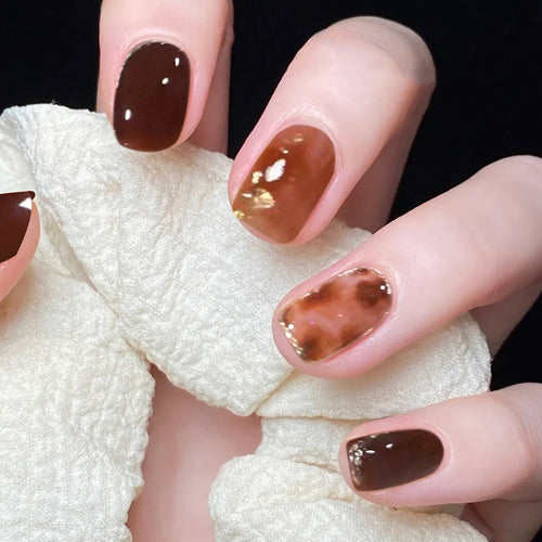 Artful Nail Art with Natural Color Shades Bowlift
