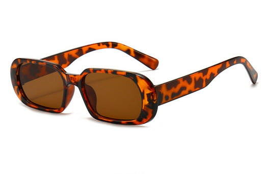 Women Fashion Sunglasses with Robust and Timeless Design Bowlift