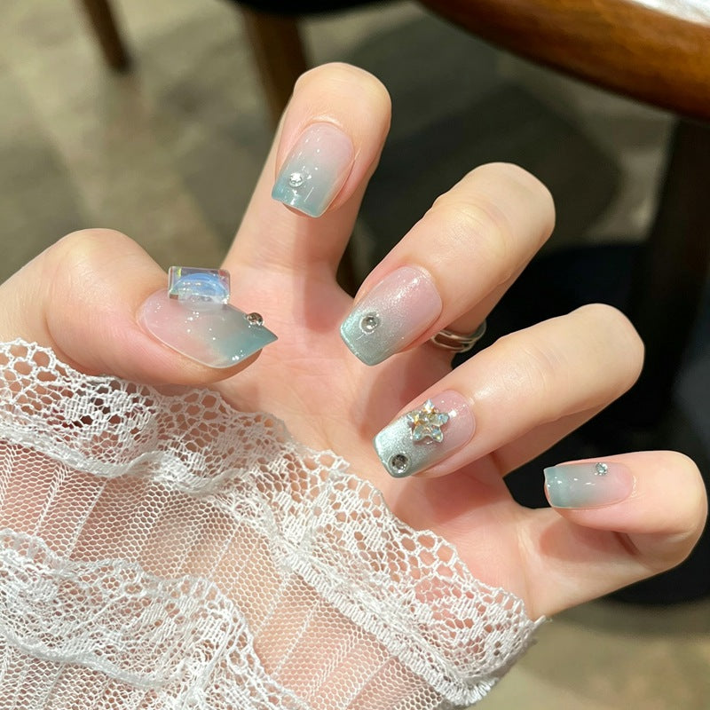Decorative Press-On Nails Bowlift