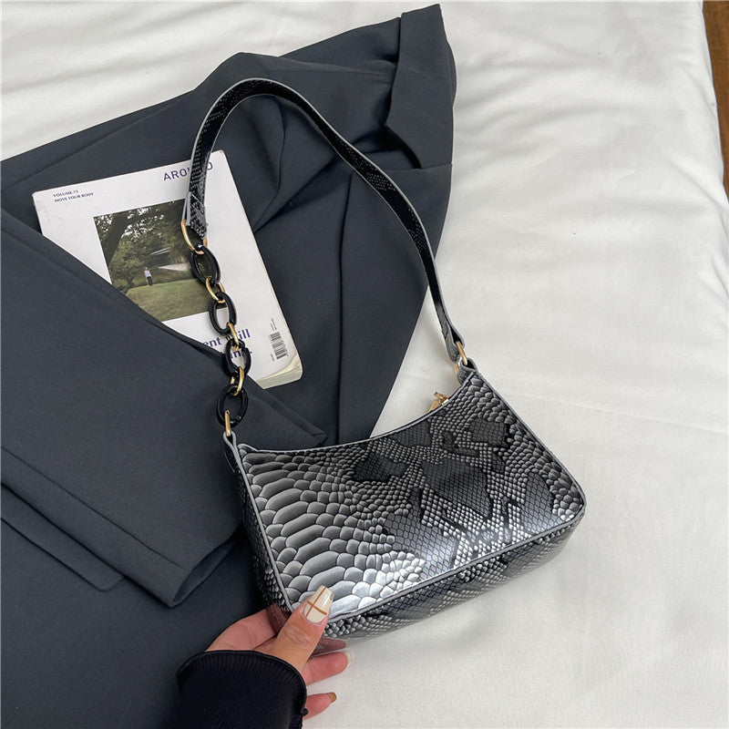 Stylish Textured Snakeskin Effect Handbag Bowlift