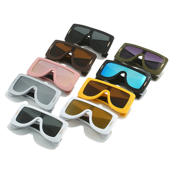 Ladies futuristic oversized sunglasses Bowlift