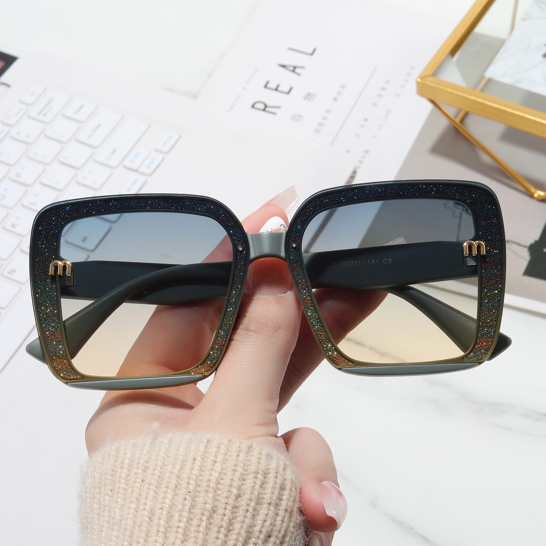 Ladies fashionable square sunglasses with shimmering frame Bowlift