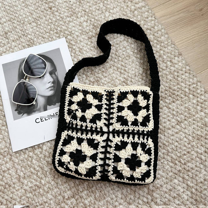 Crocheted shoulder bag with folkloric design Bowlift