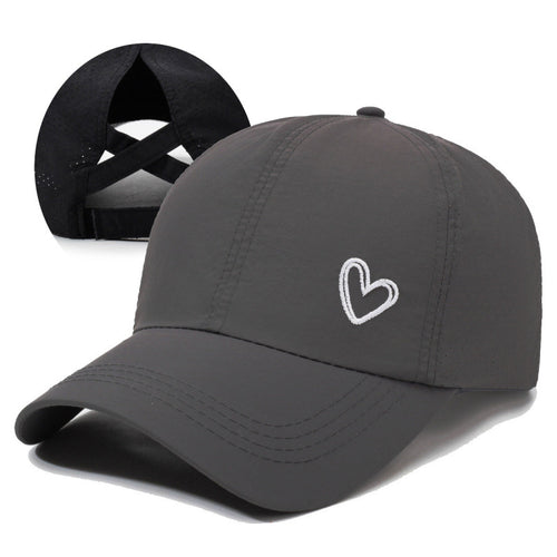 Women’s Sporty Baseball Cap Bowlift