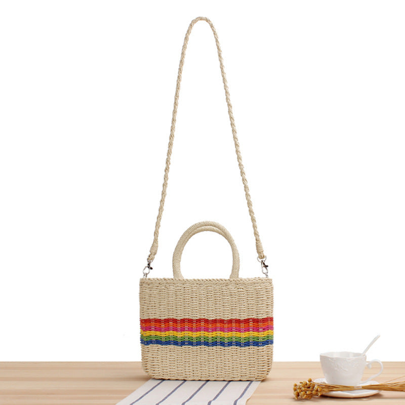 Colorful basket bag with unique details Bowlift