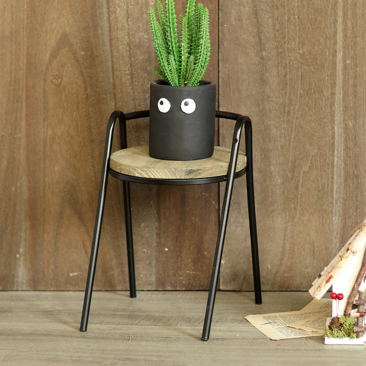 More modern stool with wooden seat Bowlift