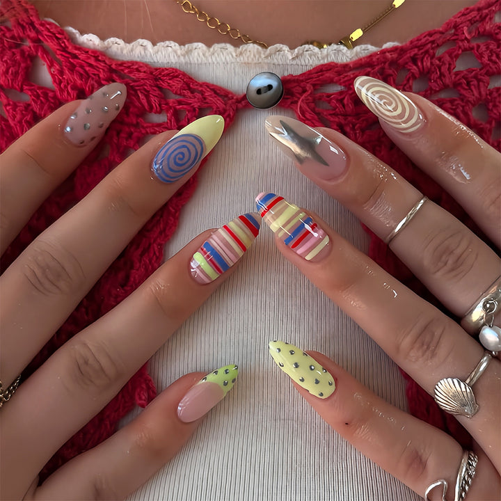 Artificial nails with creative geometric design Bowlift