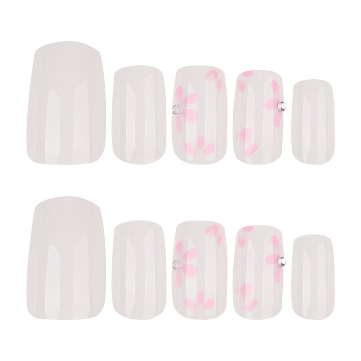 Artful Nail Art with Delicate Flower Patterns Bowlift