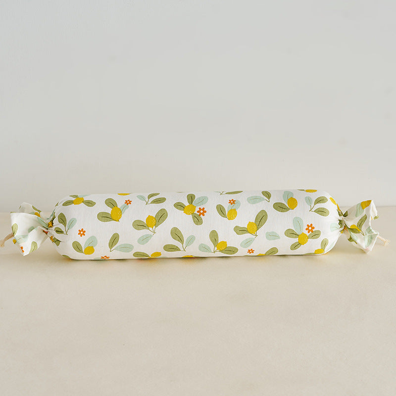 Neck support roll with loving heart design Bowlift
