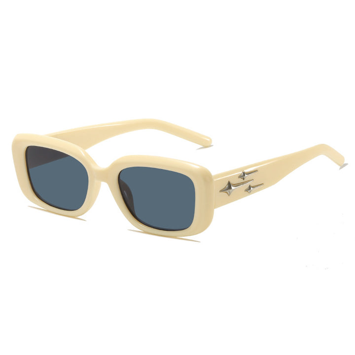 Fashion Eyewear Bowlift